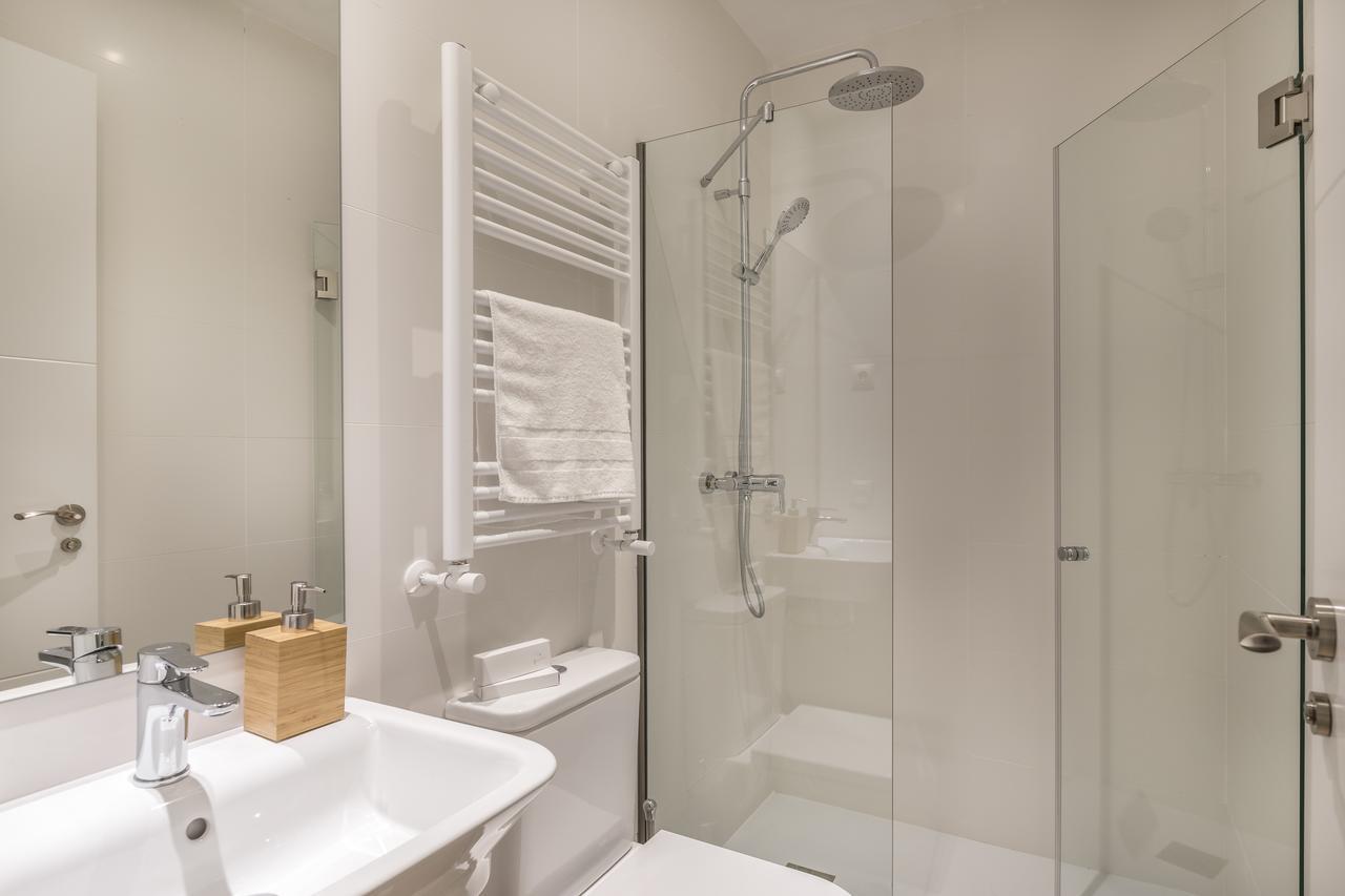 Slow Suites Bellas Artes Madri Exterior foto